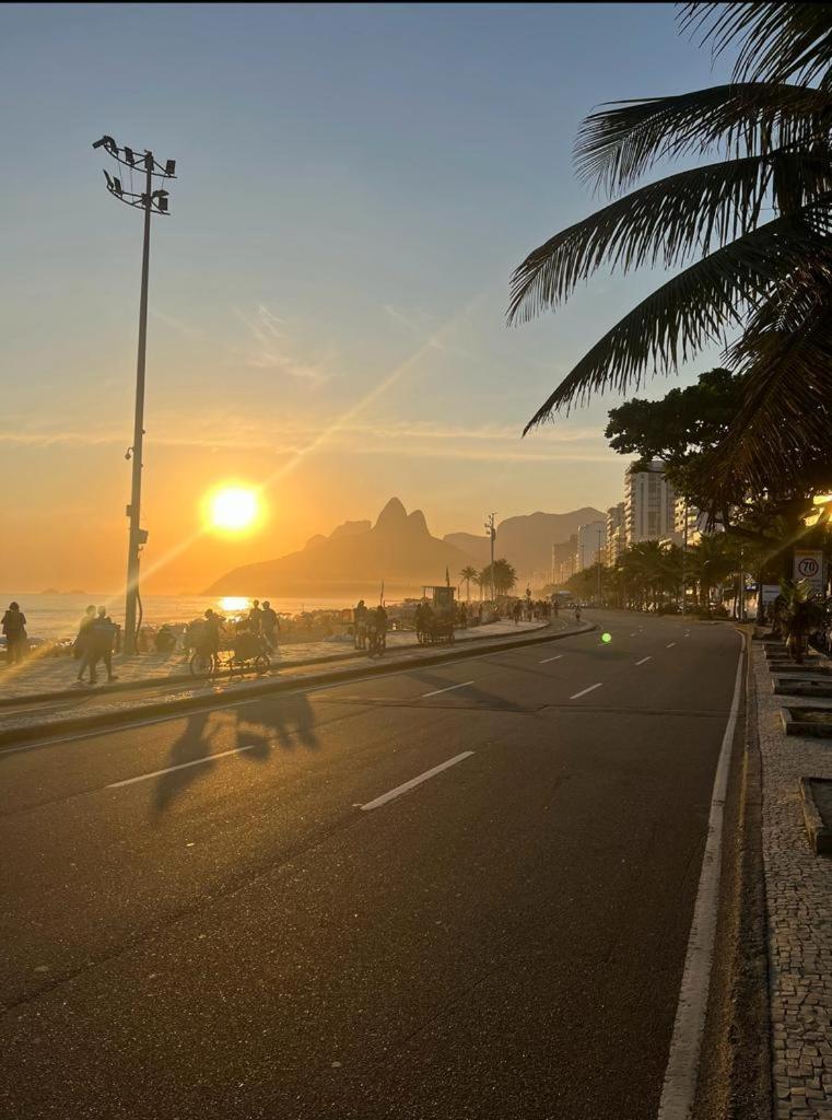 Alugo Quarto Espacoso Com Banheiro Privado Em Apartamento Em Copanema Rio de Janeiro Exteriér fotografie